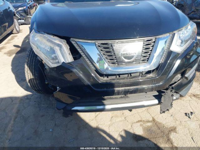 Nissan Rogue S Image 10