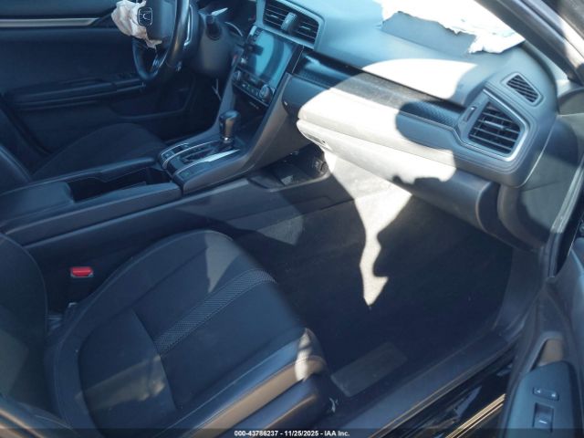 Honda Civic Sport Image 5