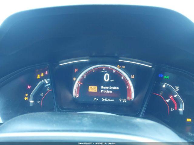 Honda Civic Sport Image 7