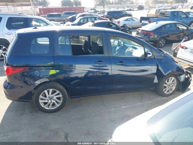 Mazda Mazda5 Sport Image 11
