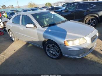  Salvage Volvo S60