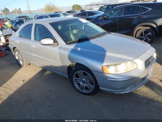  Salvage Volvo S60