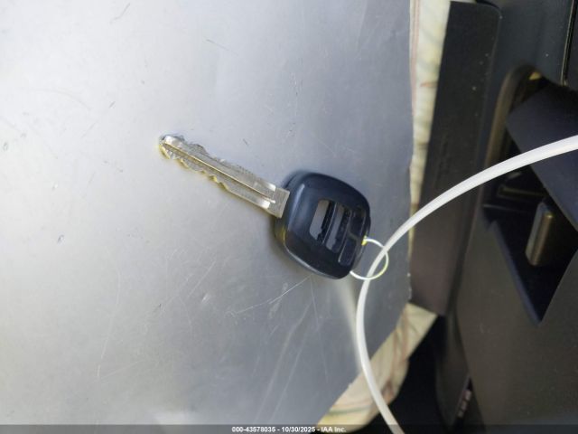 Toyota Corolla Le Image 8