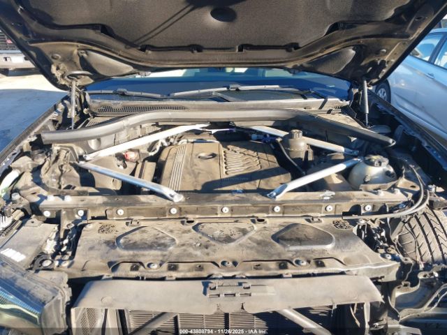 BMW X Series Xdrive40i Image 4