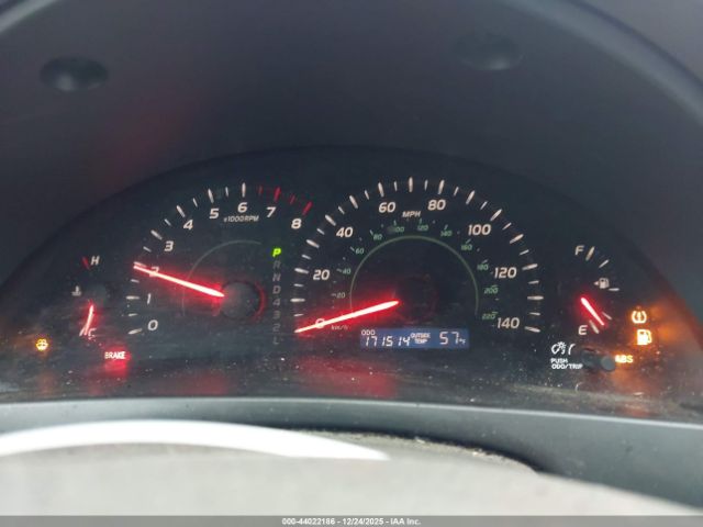 Toyota Camry Ce Image 4