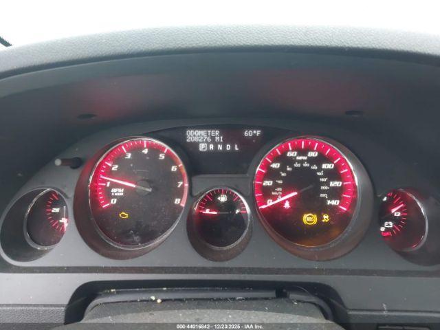 GMC Acadia Denali Image 6