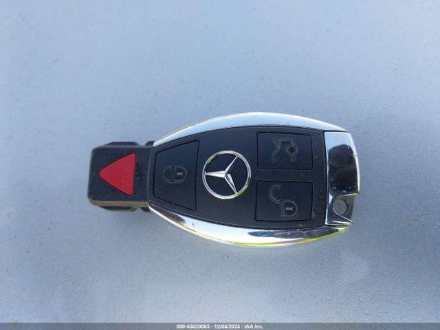 Mercedes-Benz C-Class Image 6