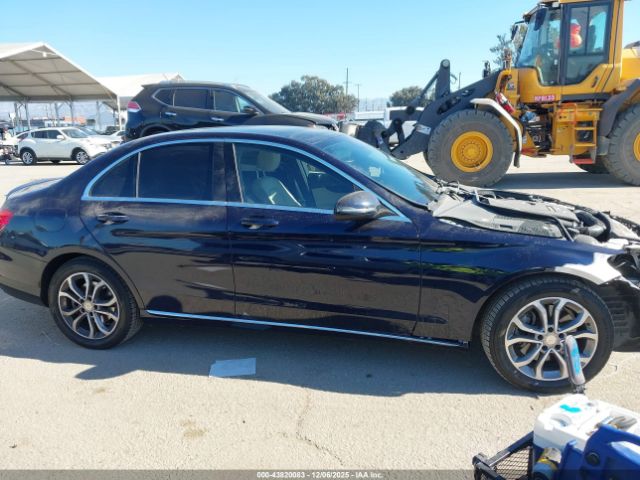 Mercedes-Benz C-Class Image 8