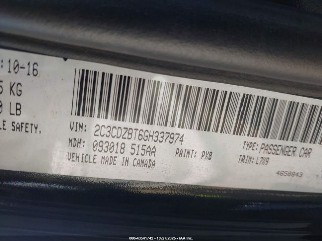 Dodge Challenger Image 10