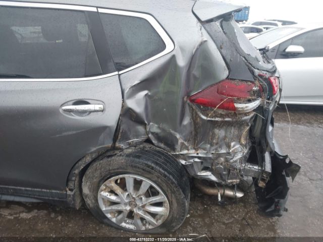 Nissan Rogue Sv Image 5