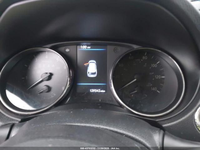 Nissan Rogue Sv Image 3