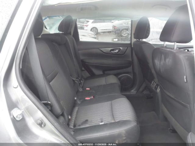 Nissan Rogue Sv Image 7