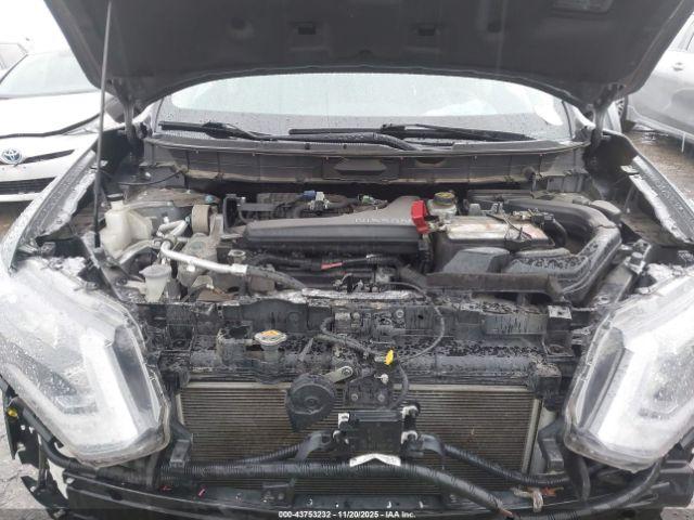 Nissan Rogue Sv Image 13