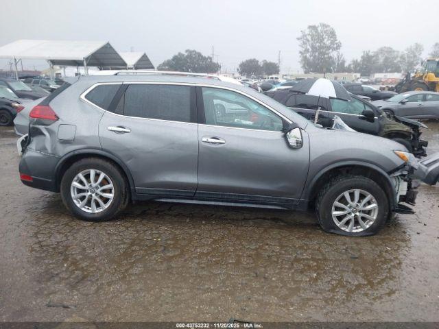 Nissan Rogue Sv Image 12