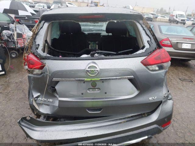 Nissan Rogue Sv Image 14