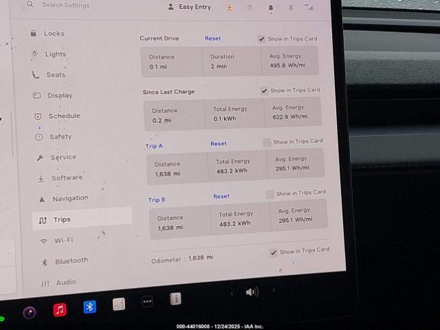 Tesla Model Y Premium Rear-wheel Drive Image 15