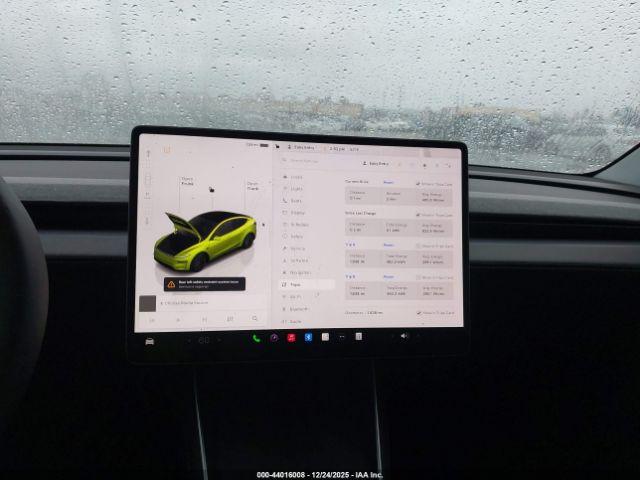 Tesla Model Y Premium Rear-wheel Drive Image 14