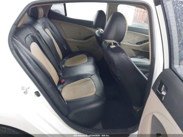 Kia Optima Lx Image 7