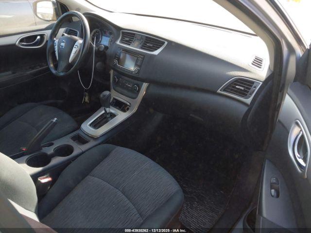 Nissan Sentra Image 7