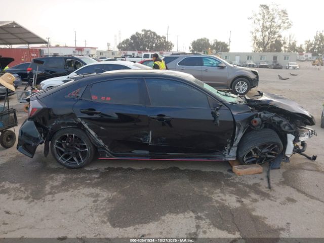 Honda Civic Sport Image 10