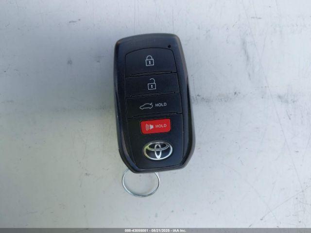 Toyota Camry Xse Image 14