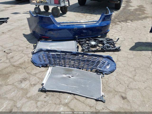 Toyota Camry Xse Image 4