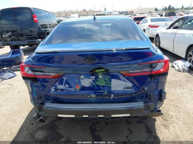 Toyota Camry Xse Image 17