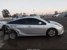 Toyota Prius Two Image 17
