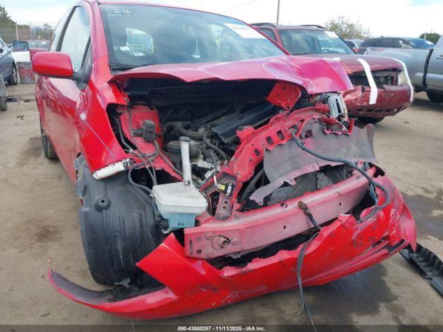 Toyota Yaris Image 9