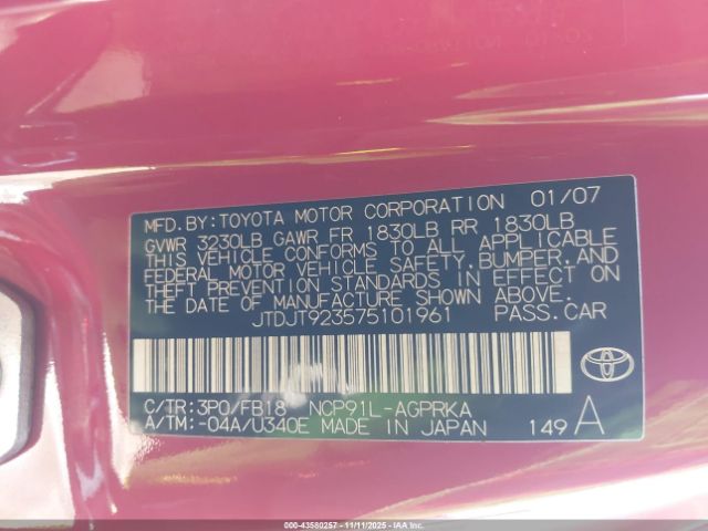 Toyota Yaris Image 4