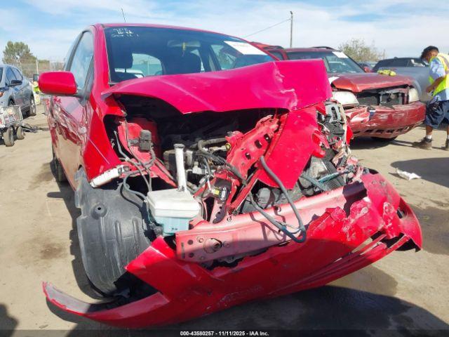 Toyota Yaris Image 15