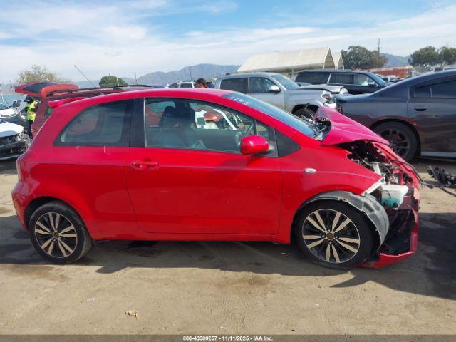 Toyota Yaris Image 17