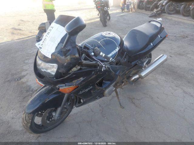 Kawasaki Zx600 E Image 9