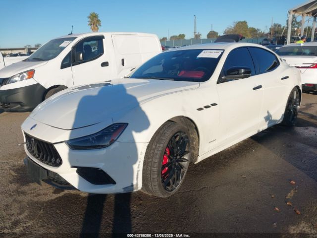 Maserati Ghibli S Gransport Image 6