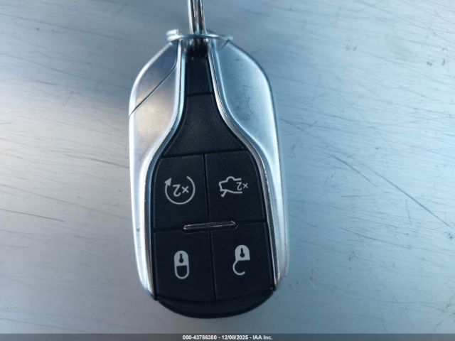 Maserati Ghibli S Gransport Image 9