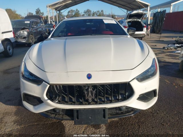 Maserati Ghibli S Gransport Image 15