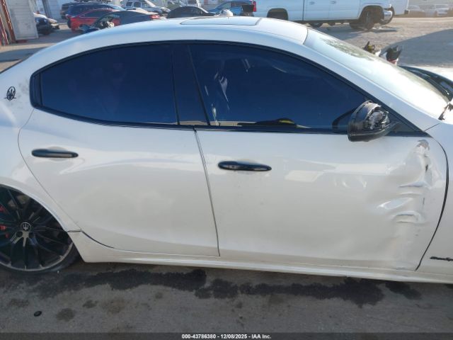 Maserati Ghibli S Gransport Image 10