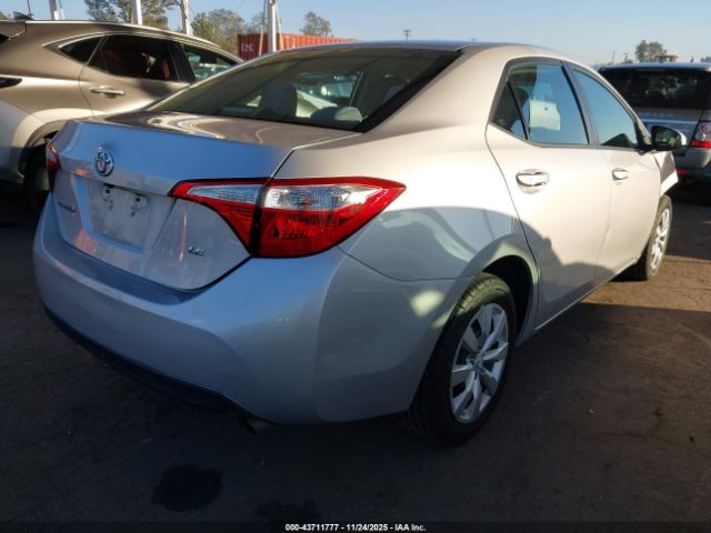 Toyota Corolla Le Image 4