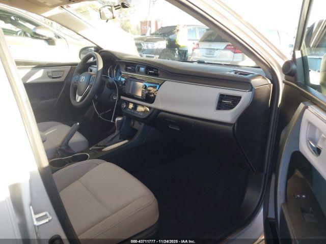 Toyota Corolla Le Image 6