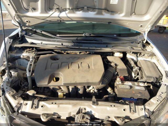 Toyota Corolla Le Image 2