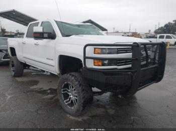  Salvage Chevrolet Silverado 2500