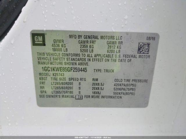 Chevrolet Silverado 2500 Ltz Image 14