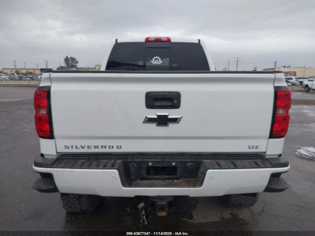 Chevrolet Silverado 2500 Ltz Image 5