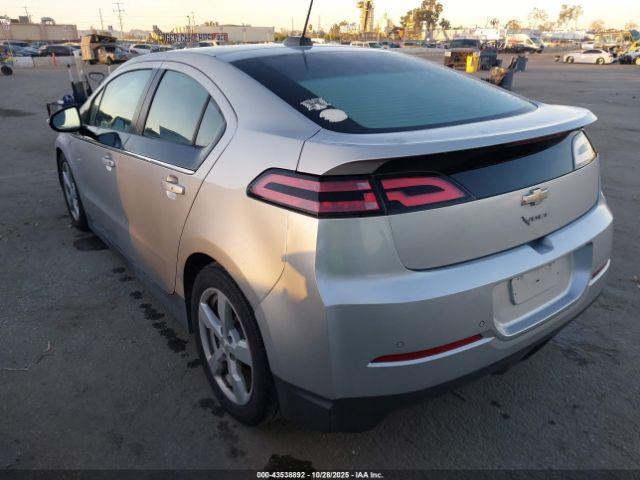 Chevrolet Volt Image 9