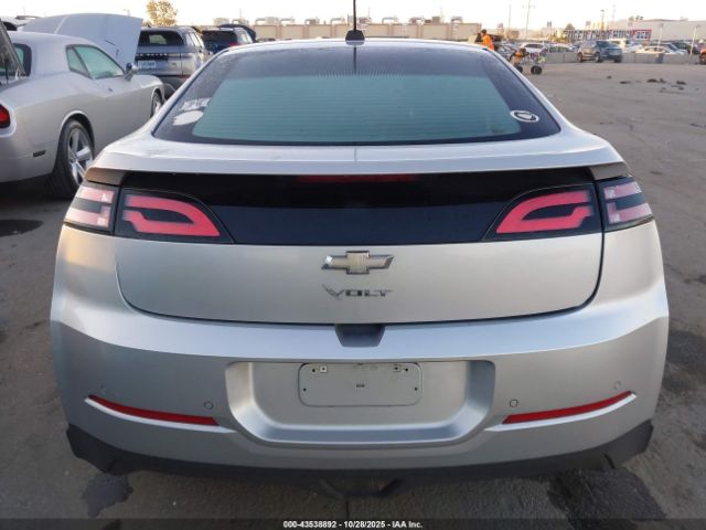 Chevrolet Volt Image 12