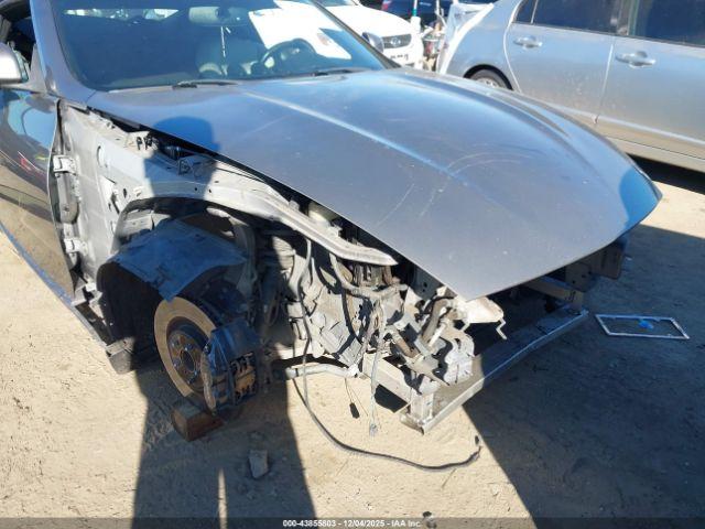 Nissan 370Z Touring Image 13