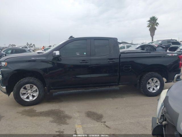 Chevrolet Silverado 1500 4wd  Standard Bed Lt Image 10