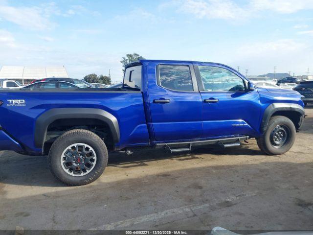 Toyota Tacoma Trd Off Road Image 10