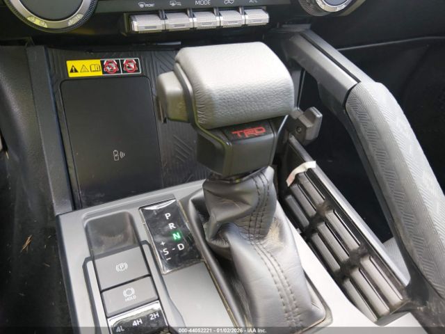 Toyota Tacoma Trd Off Road Image 17