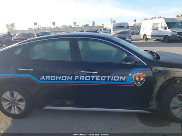 Kia Optima Premium Image 13